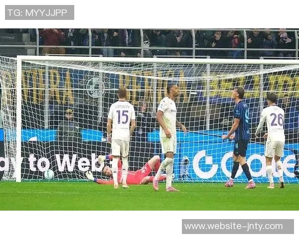 德赫亚深情致敬阿尔巴：场上场下皆是榜样朋友情谊永存