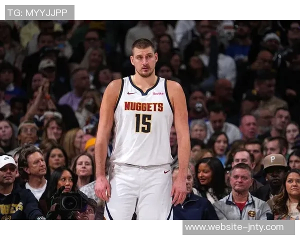 约基奇穆雷三分球表现惨淡合计27投仅中4球队进攻陷入困境